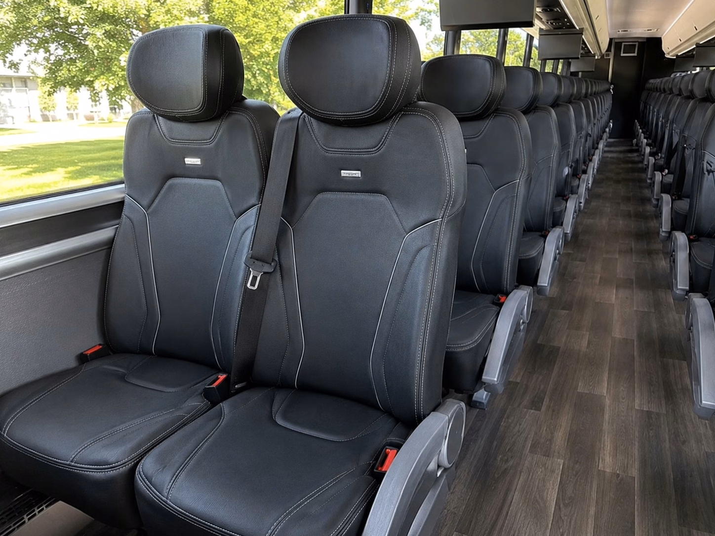 charter buses for ceremonies and receptions at nyc s most iconic venues