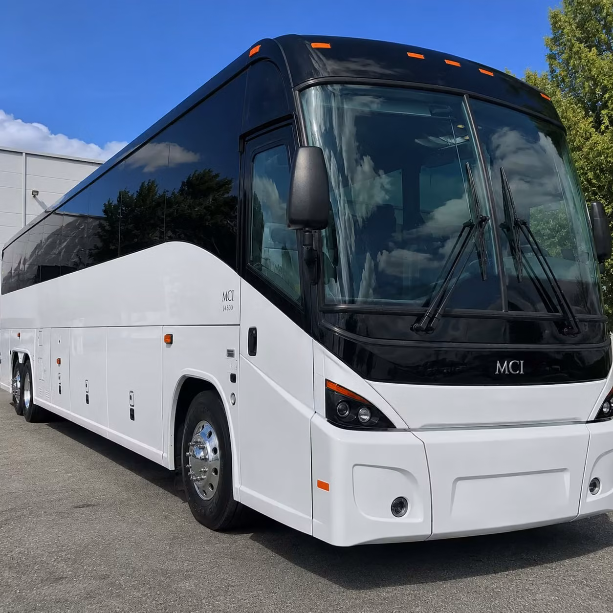 how trip distance and duration affect charter bus rates in new york city